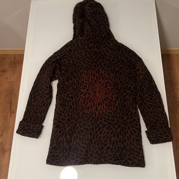 Millma Bolivia Alpaca Sweater/Jacket - Picture 3 of 3